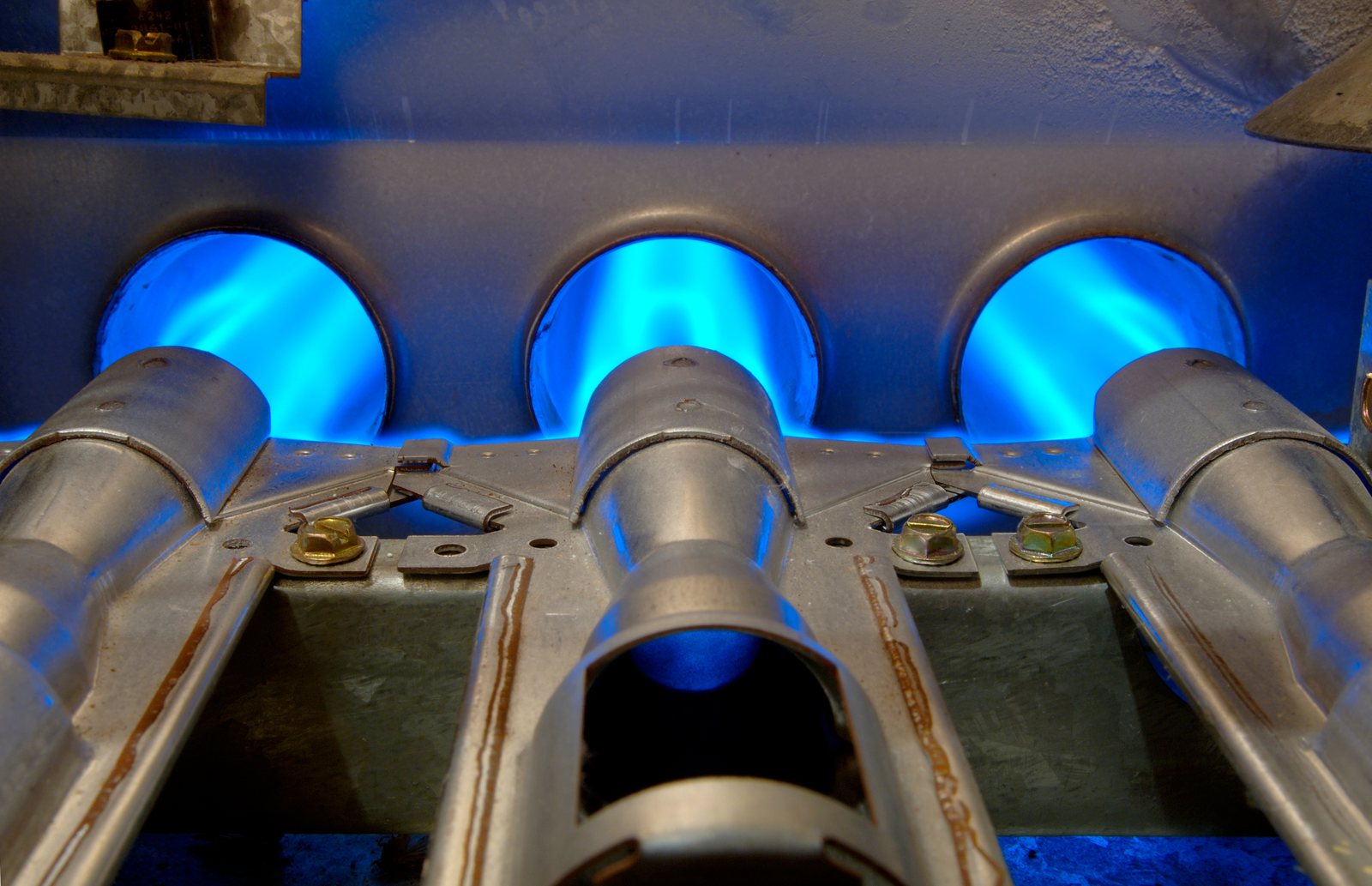 Gas furnace burners, Advance HVAC Services